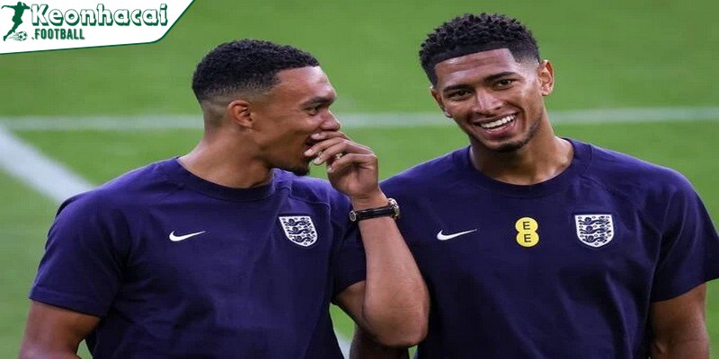 Alexander-Arnold hòa nhập nhanh trong môi trường mới 