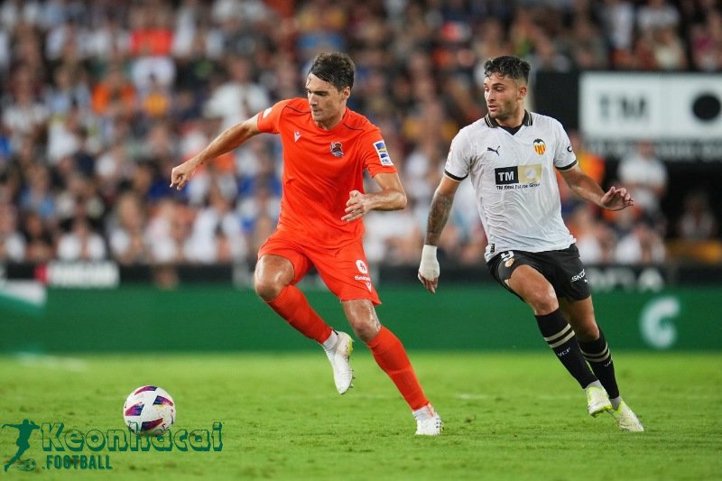 Soi kèo Valencia vs Real Sociedad - 2h30 ngày 17/8 