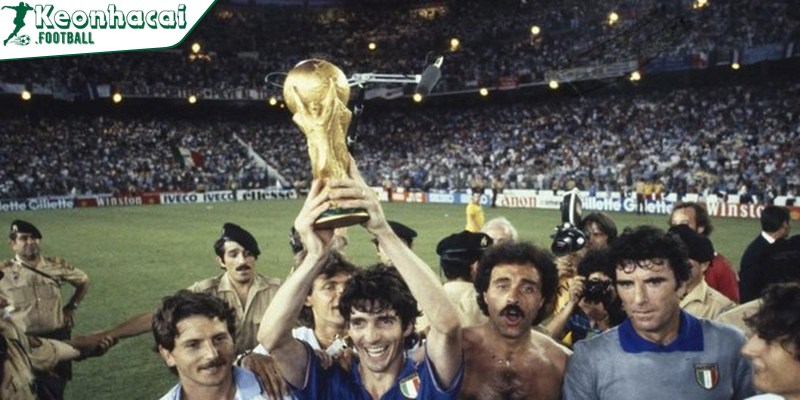 1982 Ai Vô Địch World Cup - Gọi Tên Nhà Vô Địch Italia 2 Các trận đấu của World Cup 1982 được tổ chức tại 17 sân vận động