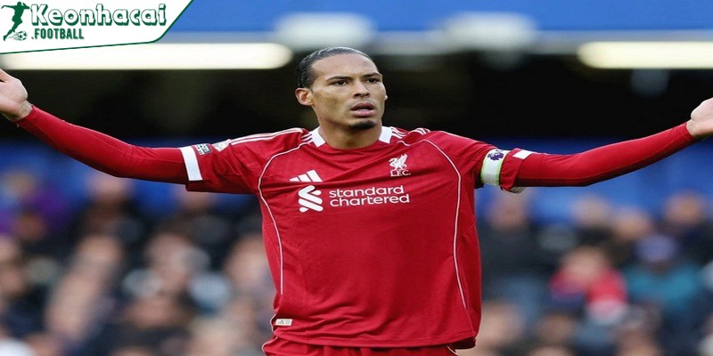 Chelsea bị Joe Cole chỉ trích vì bỏ lỡ cơ hội chiêu mộ Van Dijk 2 Vai trò không thể thay thế của Van Dijk tại Liverpool