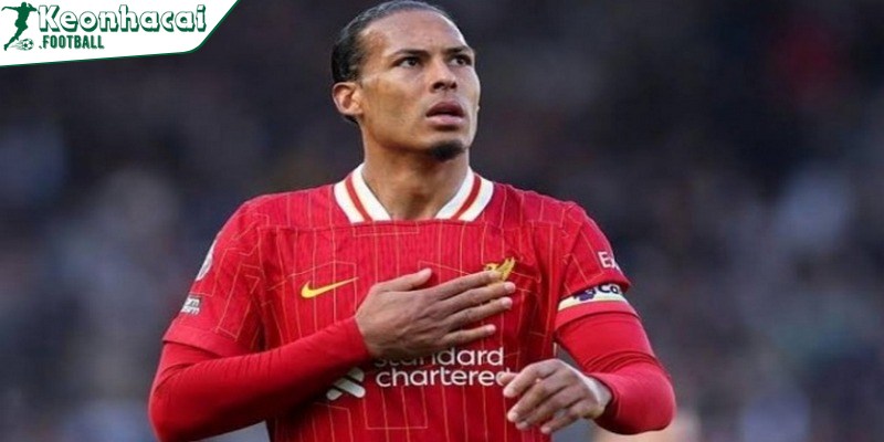Chelsea bị Joe Cole chỉ trích vì bỏ lỡ cơ hội chiêu mộ Van Dijk 3 Chelsea bước vào kỷ nguyên mới cùng HLV Liam Rosenior
