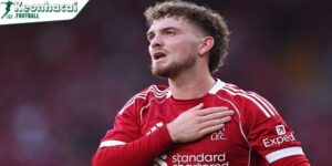 Harvey Elliott tiếp tục ghi dấu ấn khi trở thành một trong những cầu thủ trẻ