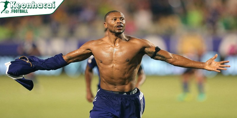 Tiểu sử Julio Baptista: “Quái thú” của bóng đá Brazil 3 ptista nhanh chóng bước vào giai đoạn đỉnh cao của sự nghiệp