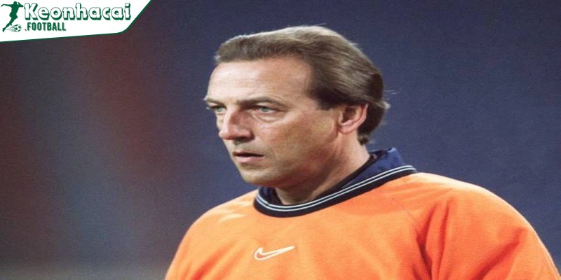 Tiểu sử Johan Neeskens – Huyền thoại tiền vệ Total Football của bóng đá Hà Lan 2 Cuộc đời và thông tin cá nhân của Johan Neeskens