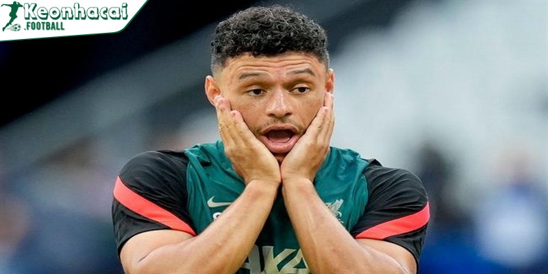 Oxlade-Chamberlain tiết lộ lý do khó khăn rời Arsenal và cơ hội tại Liverpool 2 Hành trình tại Arsenal: Từ tài năng trẻ đến trụ cột