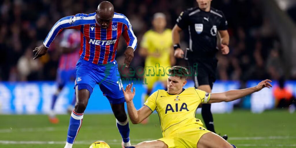 Soi kèo Tottenham vs Crystal Palace - 3h00 ngày 06/3 - Ngoại hạng Anh 2 Soi kèo Tottenham vs Crystal Palace - 3h00 ngày 06/3