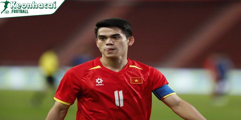 Khuất Văn Khang – Tài năng trẻ sáng giá của bóng đá Việt Nam 4 Văn Khang được kỳ vọng sẽ sớm trở thành một phần quan trọng