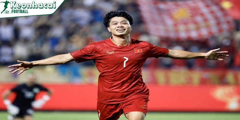 Nguyễn Công Phượng – Tiểu sử, sự nghiệp và hành trình của “Messi Việt Nam” 4 Công Phượng có thể thực hiện những pha đi bóng thẳng vào trung lộ