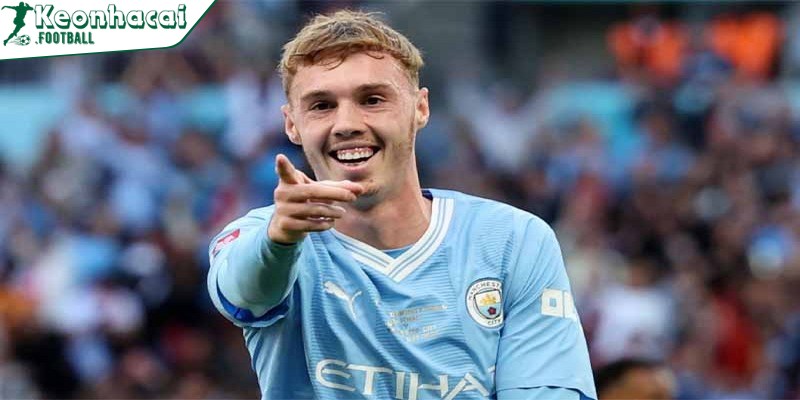 Cole Palmer nói gì về tin đồn gia nhập Manchester United?