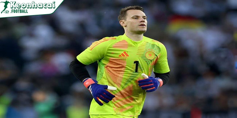 Manuel Neuer dính chấn thương giữa lúc rộ tin trở lại tuyển Đức 2 Manuel Neuer chấn thương trong trận hạ màn mùa giải