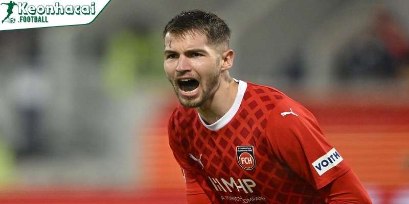 Tiểu Sử Tiền Đạo Marvin Pieringer – Hành Trình Khẳng Định Tài Năng Tại Bundesliga 4 Tinh thần thi đấu nhiệt huyết và khả năng pressing